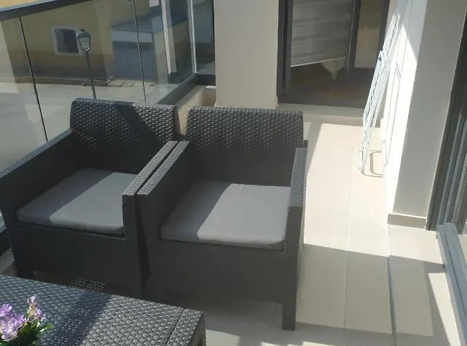 Deluxe Jelena شقة تريبينيي