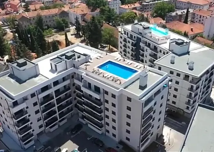 Deluxe Jelena شقة *